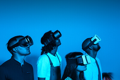 擴增實境 XR 應用 ( AR / VR / MR 整合方案 )